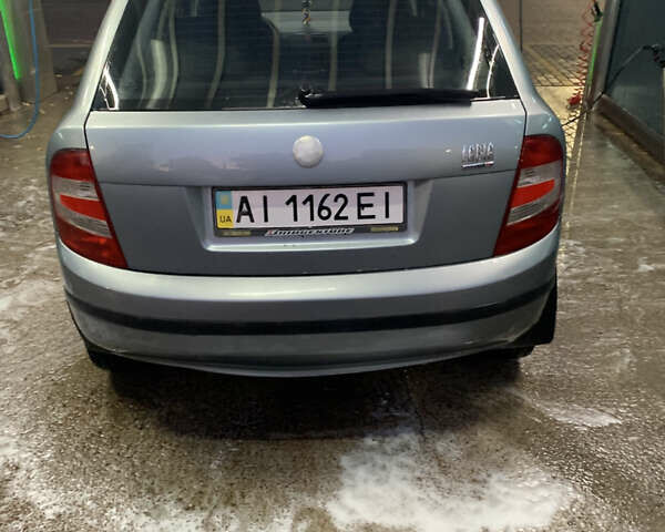 Сірий Шкода Фабія, об'ємом двигуна 1.2 л та пробігом 260 тис. км за 2700 $, фото 1 на Automoto.ua