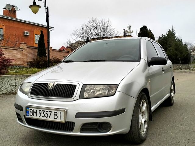 Сірий Шкода Фабія, об'ємом двигуна 1.2 л та пробігом 250 тис. км за 2900 $, фото 1 на Automoto.ua