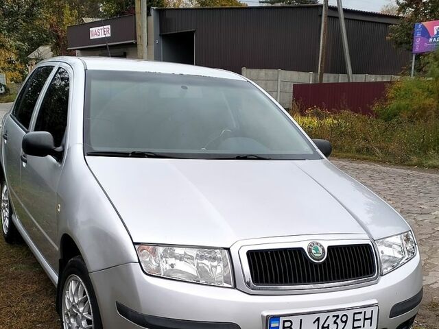 Сірий Шкода Фабія, об'ємом двигуна 1.2 л та пробігом 293 тис. км за 3900 $, фото 1 на Automoto.ua