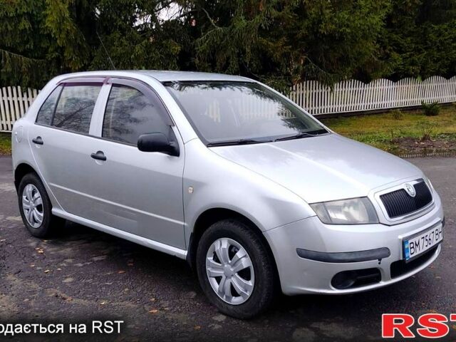 Серый Шкода Фабия, объемом двигателя 1.2 л и пробегом 185 тыс. км за 3350 $, фото 1 на Automoto.ua