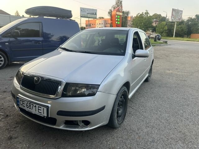 Сірий Шкода Фабія, об'ємом двигуна 1.2 л та пробігом 300 тис. км за 2999 $, фото 1 на Automoto.ua