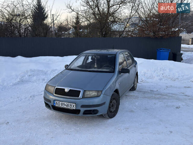 Сірий Шкода Фабія, об'ємом двигуна 1.2 л та пробігом 218 тис. км за 3100 $, фото 1 на Automoto.ua