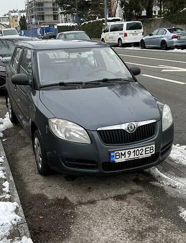 Серый Шкода Фабия, объемом двигателя 1.2 л и пробегом 85 тыс. км за 4800 $, фото 1 на Automoto.ua