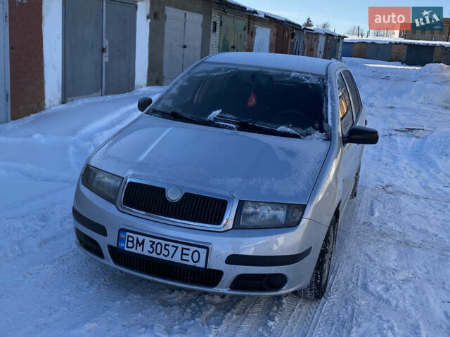 Сірий Шкода Фабія, об'ємом двигуна 1.4 л та пробігом 312 тис. км за 3000 $, фото 1 на Automoto.ua