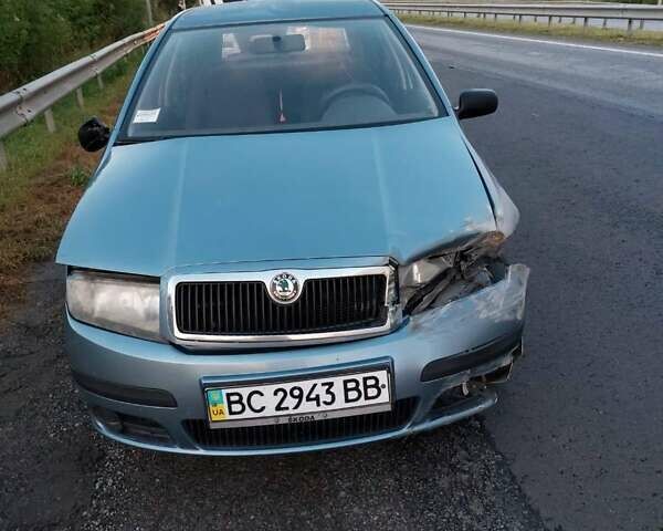 Шкода Фабия 2007 в Бродах на Automoto.ua Серый Шкода Фабия, объемом двигателя 1.2 л и пробегом 290 тыс. км за 1700 $, фото 1 на Automoto.ua