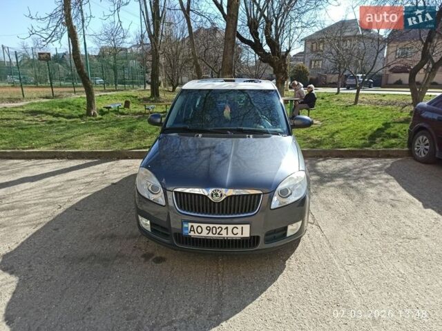 Серый Шкода Фабия, объемом двигателя 1.9 л и пробегом 227 тыс. км за 5000 $, фото 1 на Automoto.ua