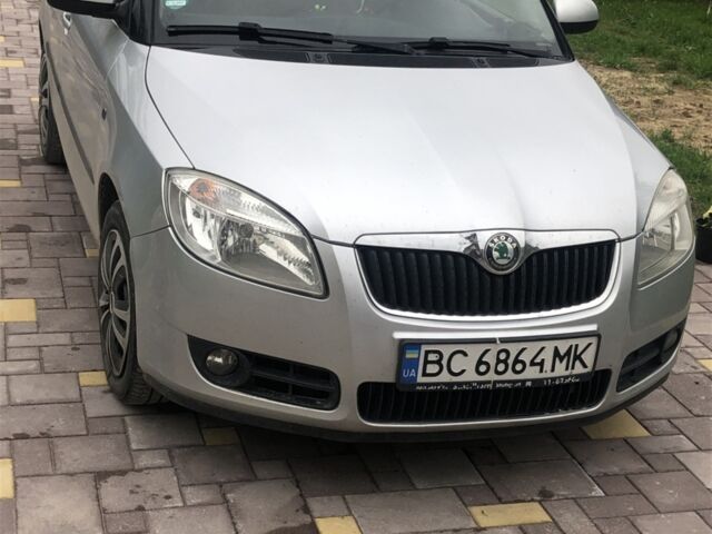 Сірий Шкода Фабія, об'ємом двигуна 1.2 л та пробігом 164 тис. км за 5000 $, фото 1 на Automoto.ua