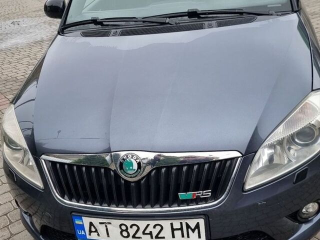 Сірий Шкода Фабія, об'ємом двигуна 1.39 л та пробігом 244 тис. км за 7600 $, фото 1 на Automoto.ua