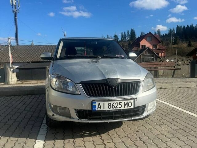 Сірий Шкода Фабія, об'ємом двигуна 1.4 л та пробігом 278 тис. км за 3300 $, фото 1 на Automoto.ua