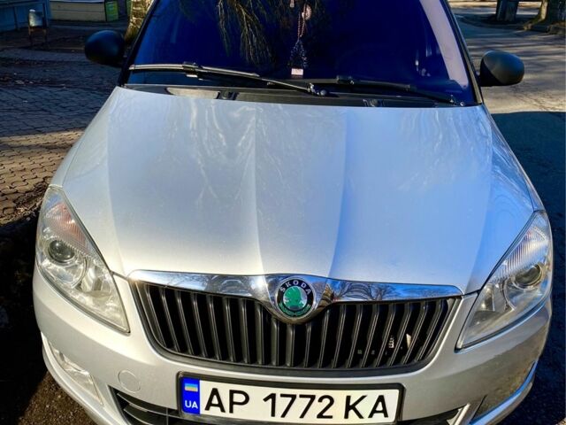 Серый Шкода Фабия, объемом двигателя 1.2 л и пробегом 160 тыс. км за 6200 $, фото 1 на Automoto.ua