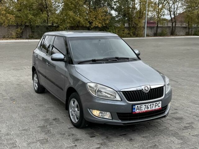 Серый Шкода Фабия, объемом двигателя 1.4 л и пробегом 168 тыс. км за 6150 $, фото 1 на Automoto.ua