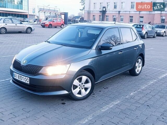 Сірий Шкода Фабія, об'ємом двигуна 1 л та пробігом 174 тис. км за 6200 $, фото 1 на Automoto.ua