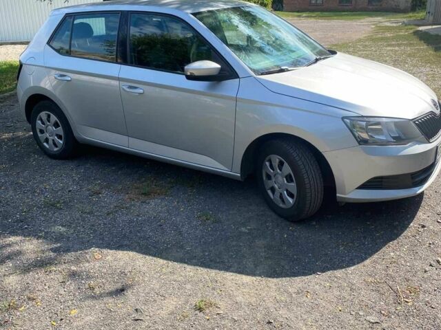 Сірий Шкода Фабія, об'ємом двигуна 1.2 л та пробігом 297 тис. км за 6486 $, фото 1 на Automoto.ua