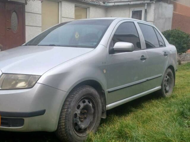 Серый Шкода Фабия, объемом двигателя 1.4 л и пробегом 281 тыс. км за 4500 $, фото 1 на Automoto.ua