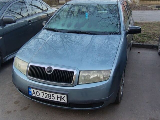 Серый Шкода Фабия, объемом двигателя 1.4 л и пробегом 275 тыс. км за 3300 $, фото 1 на Automoto.ua