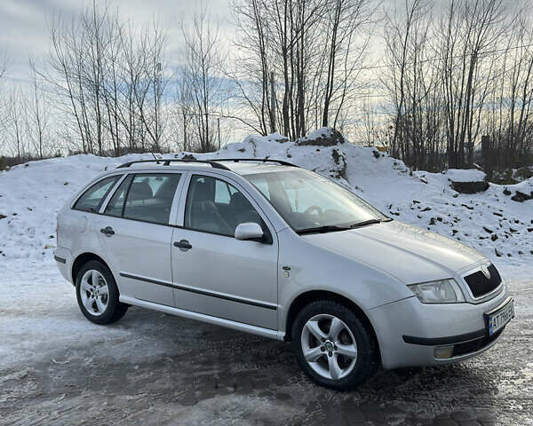 Серый Шкода Фабия, объемом двигателя 1.4 л и пробегом 253 тыс. км за 4400 $, фото 1 на Automoto.ua