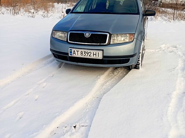Сірий Шкода Фабія, об'ємом двигуна 1.4 л та пробігом 225 тис. км за 3900 $, фото 1 на Automoto.ua