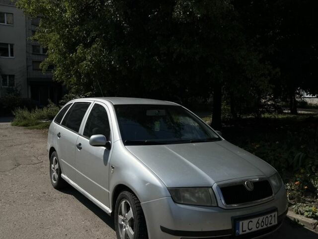 Сірий Шкода Фабія, об'ємом двигуна 1.9 л та пробігом 400 тис. км за 1752 $, фото 1 на Automoto.ua