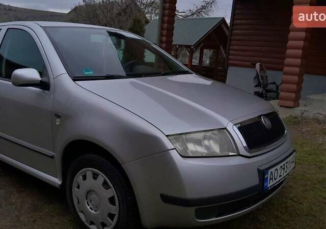 Сірий Шкода Фабія, об'ємом двигуна 1.4 л та пробігом 244 тис. км за 3300 $, фото 1 на Automoto.ua