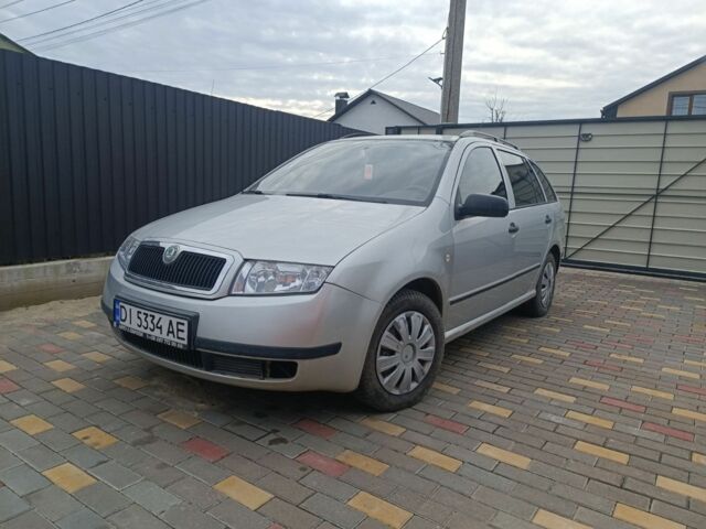 Серый Шкода Фабия, объемом двигателя 1.4 л и пробегом 212 тыс. км за 2950 $, фото 1 на Automoto.ua