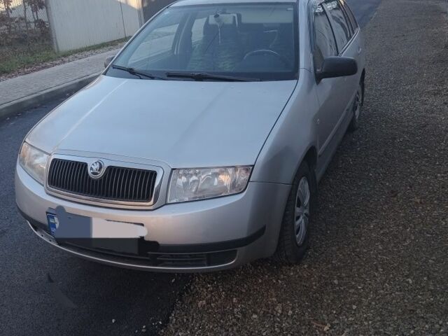 Серый Шкода Фабия, объемом двигателя 1 л и пробегом 260 тыс. км за 1700 $, фото 1 на Automoto.ua