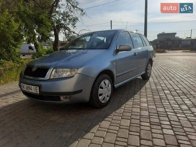 Сірий Шкода Фабія, об'ємом двигуна 1.39 л та пробігом 141 тис. км за 4999 $, фото 1 на Automoto.ua