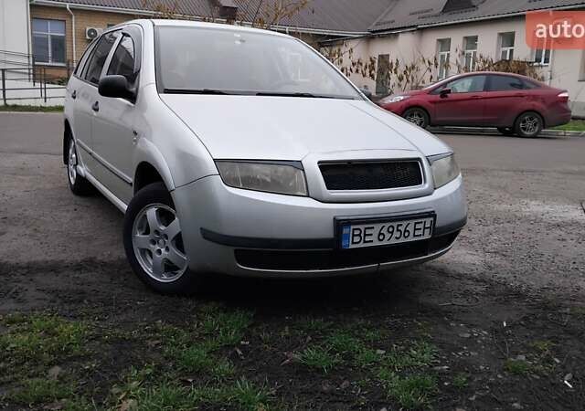 Серый Шкода Фабия, объемом двигателя 1.4 л и пробегом 368 тыс. км за 4000 $, фото 1 на Automoto.ua