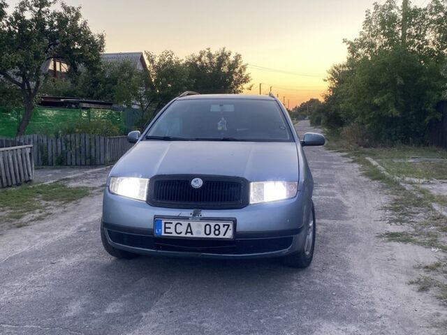 Сірий Шкода Фабія, об'ємом двигуна 1.9 л та пробігом 345 тис. км за 1231 $, фото 1 на Automoto.ua
