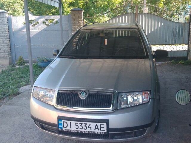 Сірий Шкода Фабія, об'ємом двигуна 1.4 л та пробігом 212 тис. км за 3500 $, фото 1 на Automoto.ua