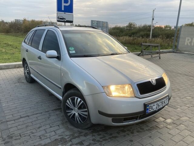Сірий Шкода Фабія, об'ємом двигуна 1.4 л та пробігом 303 тис. км за 3400 $, фото 1 на Automoto.ua