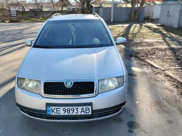 Шкода Фабия 2003 в Днепре (Днепропетровске) на Automoto.ua Серый Шкода Фабия, объемом двигателя 1.39 л и пробегом 210 тыс. км за 4600 $, фото 1 на Automoto.ua