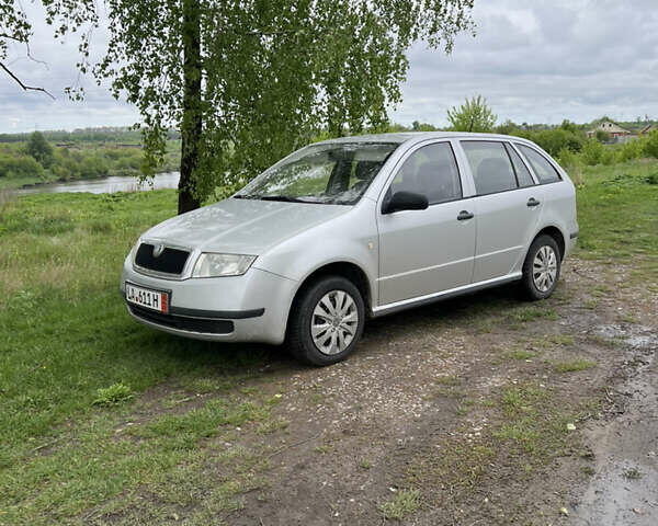 Сірий Шкода Фабія, об'ємом двигуна 1.9 л та пробігом 240 тис. км за 1499 $, фото 1 на Automoto.ua