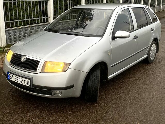 Сірий Шкода Фабія, об'ємом двигуна 1.4 л та пробігом 0 тис. км за 4000 $, фото 1 на Automoto.ua
