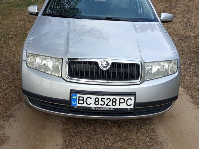 Сірий Шкода Фабія, об'ємом двигуна 1.4 л та пробігом 180 тис. км за 4500 $, фото 1 на Automoto.ua