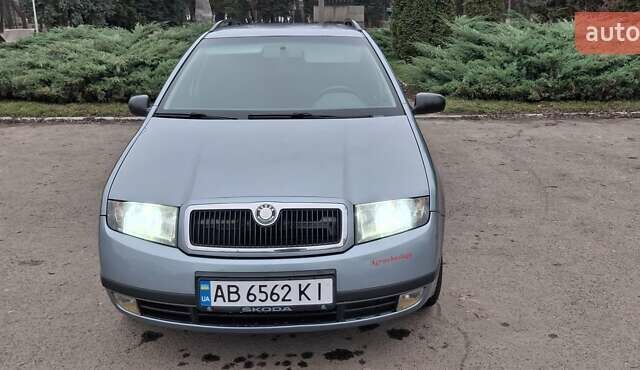 Сірий Шкода Фабія, об'ємом двигуна 1.2 л та пробігом 231 тис. км за 4100 $, фото 1 на Automoto.ua