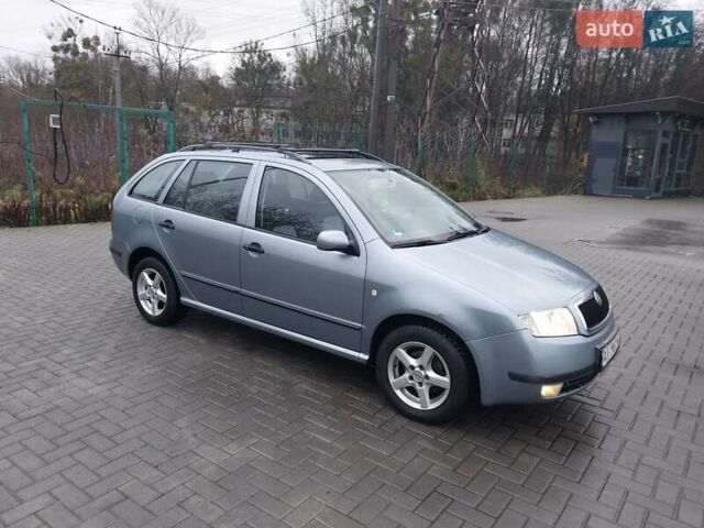Сірий Шкода Фабія, об'ємом двигуна 1.39 л та пробігом 277 тис. км за 4400 $, фото 1 на Automoto.ua