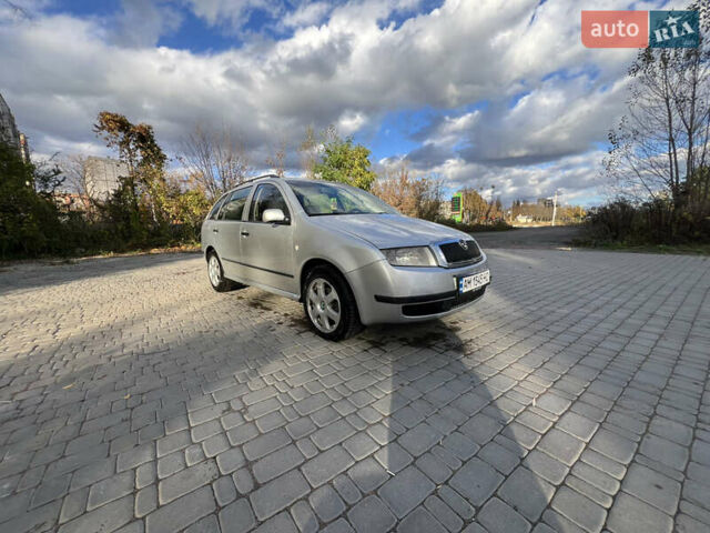 Шкода Фабия 2003 в Житомире на Automoto.ua Серый Шкода Фабия, объемом двигателя 1.2 л и пробегом 295 тыс. км за 2850 $, фото 1 на Automoto.ua