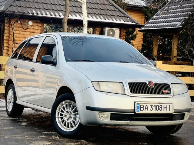 Серый Шкода Фабия, объемом двигателя 1.2 л и пробегом 192 тыс. км за 3200 $, фото 1 на Automoto.ua