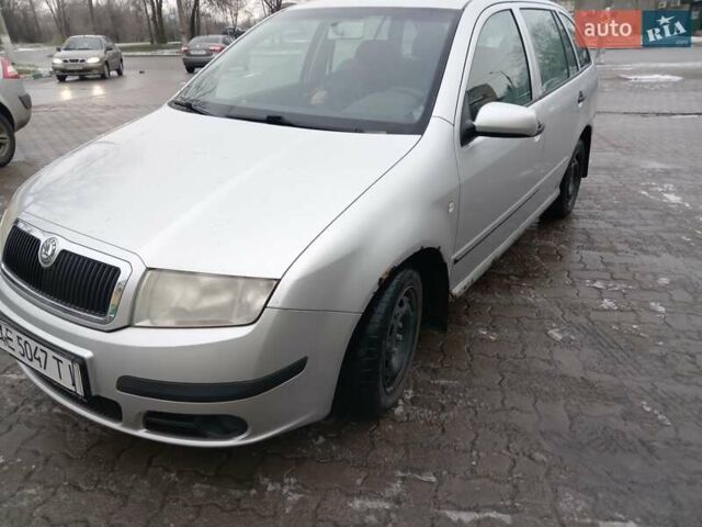 Серый Шкода Фабия, объемом двигателя 1.2 л и пробегом 246 тыс. км за 2000 $, фото 1 на Automoto.ua