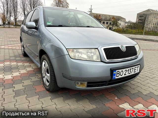 Сірий Шкода Фабія, об'ємом двигуна 1.4 л та пробігом 250 тис. км за 3200 $, фото 1 на Automoto.ua