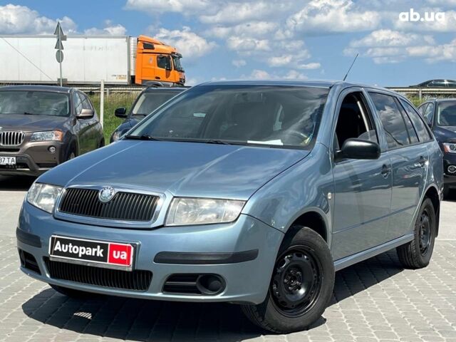 Серый Шкода Фабия, объемом двигателя 1.2 л и пробегом 212 тыс. км за 3890 $, фото 1 на Automoto.ua