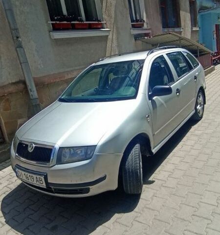 Серый Шкода Фабия, объемом двигателя 1.2 л и пробегом 292 тыс. км за 3100 $, фото 1 на Automoto.ua