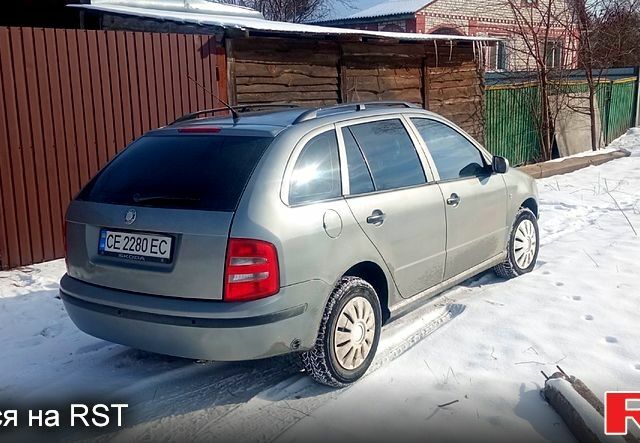 Серый Шкода Фабия, объемом двигателя 1.2 л и пробегом 0 тыс. км за 3200 $, фото 1 на Automoto.ua