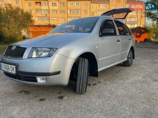 Серый Шкода Фабия, объемом двигателя 1.2 л и пробегом 227 тыс. км за 3400 $, фото 1 на Automoto.ua
