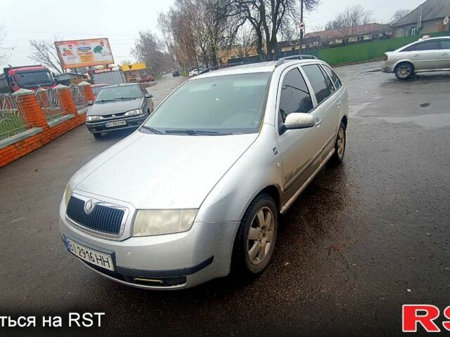 Сірий Шкода Фабія, об'ємом двигуна 1.4 л та пробігом 150 тис. км за 3200 $, фото 1 на Automoto.ua