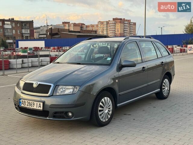 Сірий Шкода Фабія, об'ємом двигуна 1.2 л та пробігом 269 тис. км за 3500 $, фото 1 на Automoto.ua