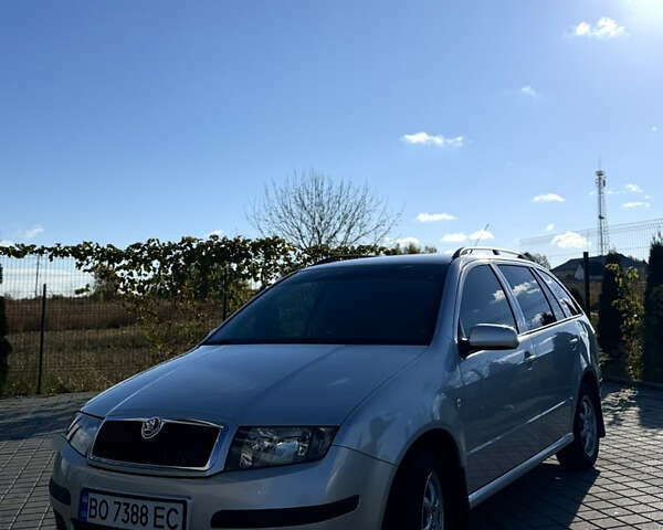 Шкода Фабия 2006 в Тернополе на Automoto.ua Серый Шкода Фабия, объемом двигателя 1.4 л и пробегом 316 тыс. км за 3300 $, фото 1 на Automoto.ua