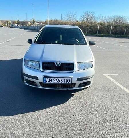Сірий Шкода Фабія, об'ємом двигуна 1.2 л та пробігом 282 тис. км за 3100 $, фото 1 на Automoto.ua
