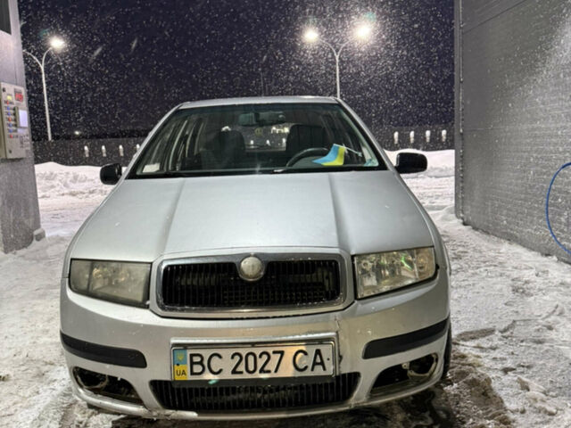 Серый Шкода Фабия, объемом двигателя 1.2 л и пробегом 340 тыс. км за 3000 $, фото 1 на Automoto.ua