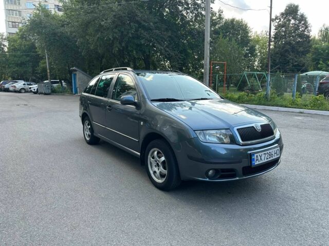 Сірий Шкода Фабія, об'ємом двигуна 1.4 л та пробігом 243 тис. км за 4499 $, фото 1 на Automoto.ua